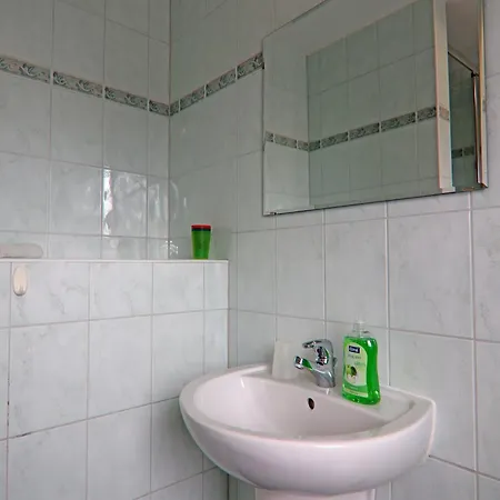 Schoene Wohnung Mit Balkon Nahe Ostseestrand In Rerik Apartment *