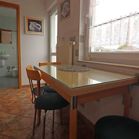 Schoene Wohnung Mit Balkon Nahe Ostseestrand In Rerik Rerik