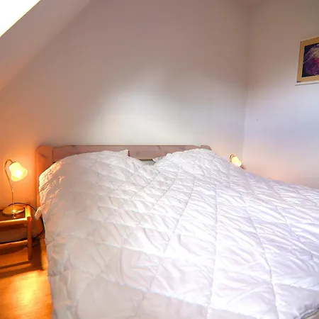 Schoene Wohnung Mit Balkon Nahe Ostseestrand In Rerik * Rerik
